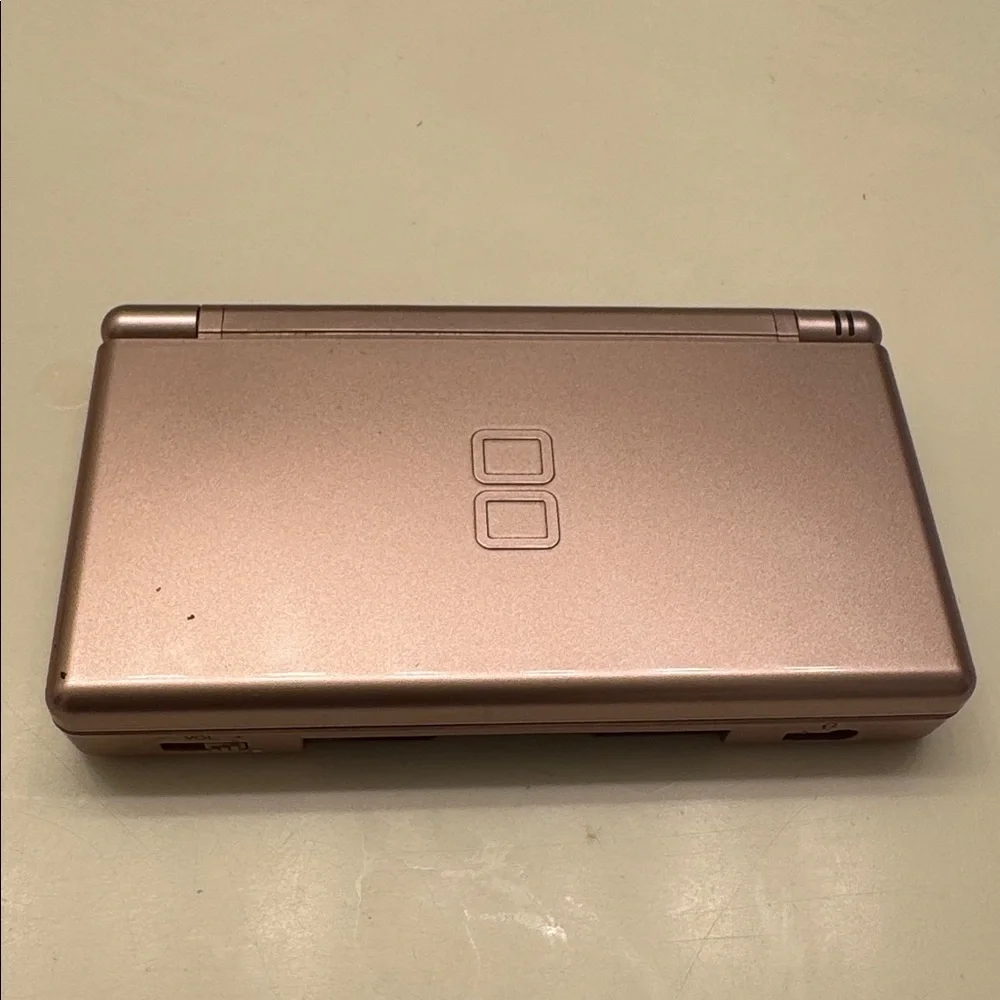 Nintendo DS Lite Please Read.
